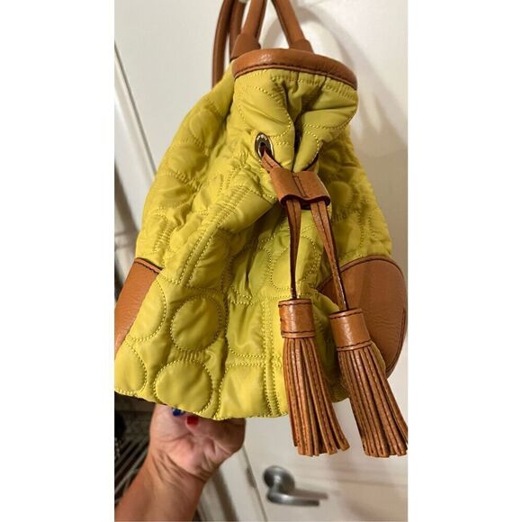 Kate Spade New York Stevie Quilted Bag greenish Yellow Great Condition - Picture 8 of 13